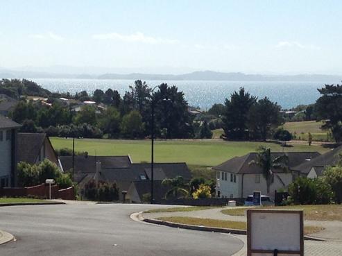 1 Midshipman Court, Gulf Harbour