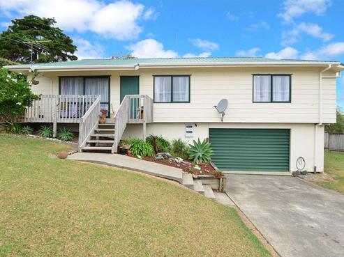 31 Donald Street, Stanmore Bay