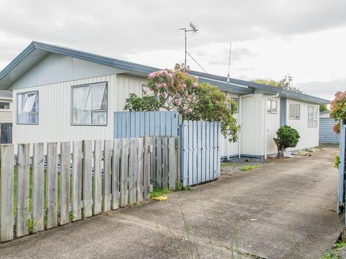 14 Durham Road, Springvale