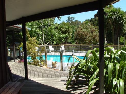 71 Revelry Lane, Poroti