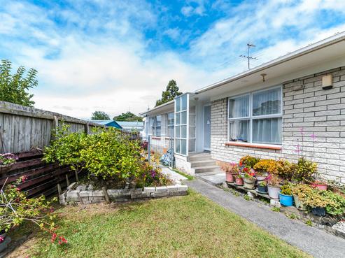 13B Teviot Place, Totara Vale