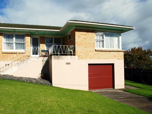 2/1 Opua Street, Belmont
