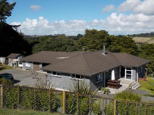 210B Logan Road, Buckland