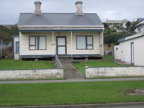 100 Barrow Street, Bluff
