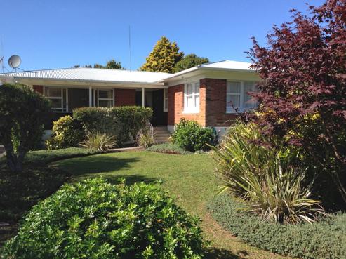 30 Crawford Crescent, Kamo