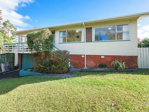 2 Verena Place, Green Bay