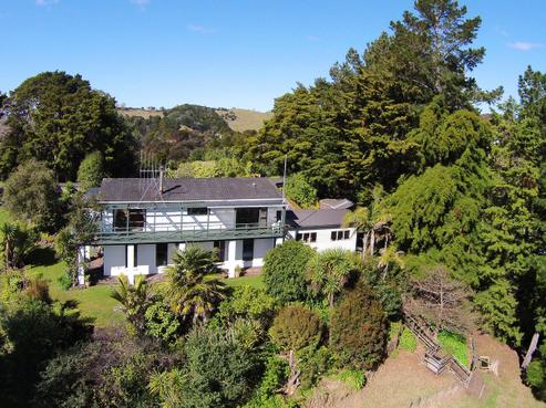 67 The Bullock Track, Mahurangi West