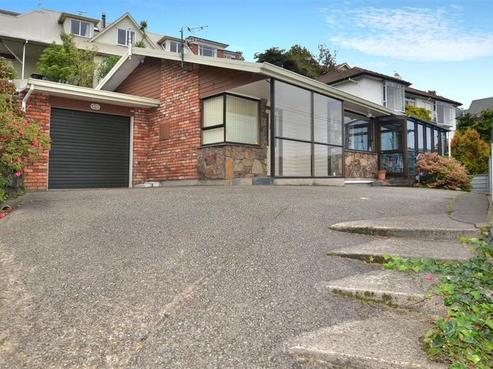 46 Easther Crescent, Kew