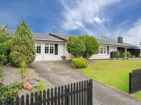 1 Kurnell Drive, Botany Downs