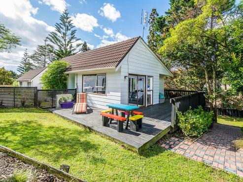 2/10 Halder Place, Torbay