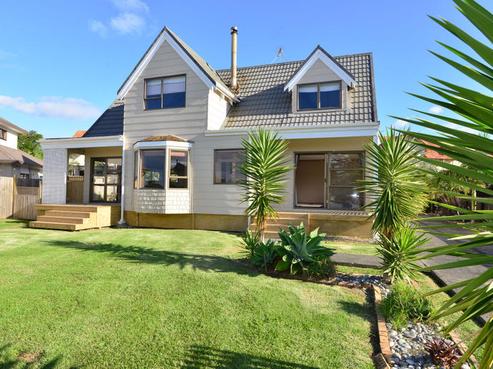 27 Nukumea Common, Orewa