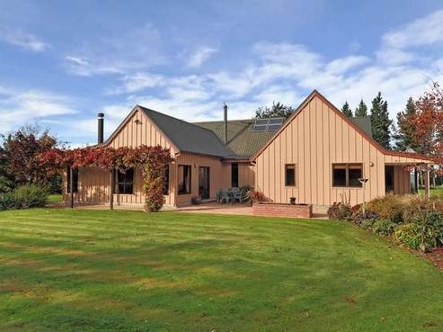 1051 Miles Road, Darfield