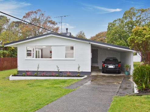 13 Benders Avenue, Hillcrest