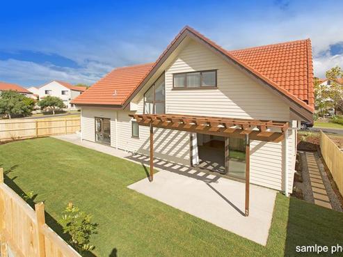 8 Voyager Drive, Gulf Harbour
