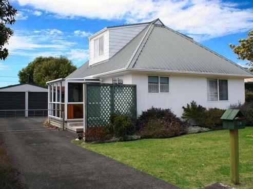114 Hampton Road, Whangamata