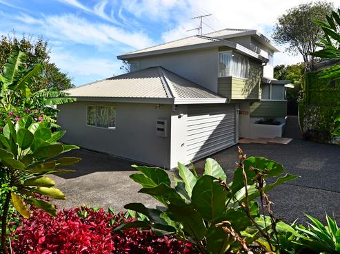 2/6B Sunnynook Road, Sunnynook