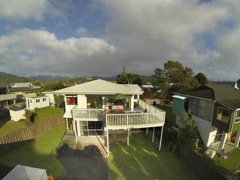 323B Rangi Avenue, Whangamata