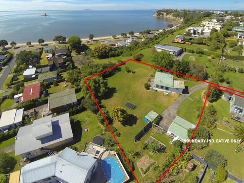 1053 Whangaparaoa Road, Tindalls Beach