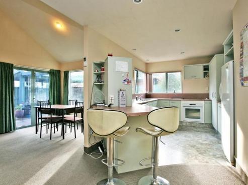 800 Collinge Road, Mayfair