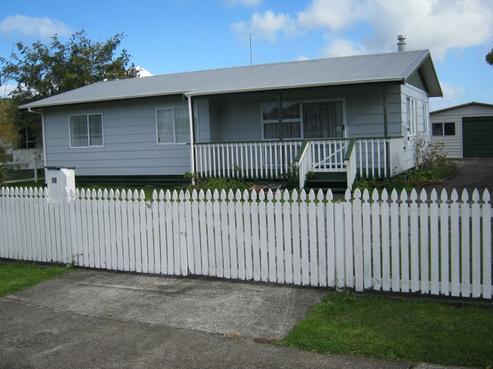 12 Thames Road, Paeroa
