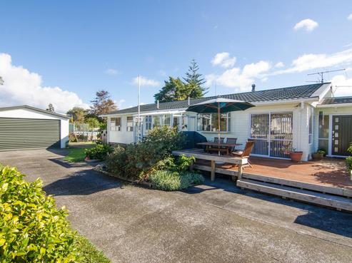 7 Puriri Road, Whenuapai