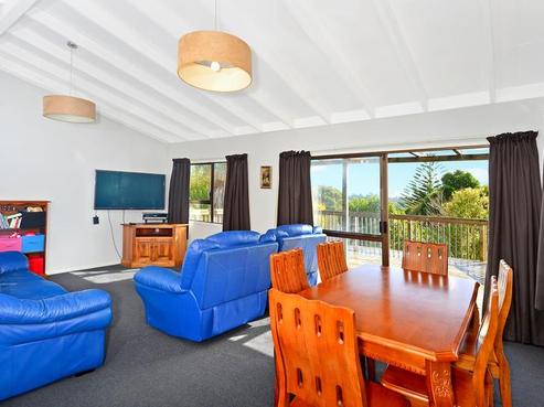 2/113 Manuka Road, Bayview