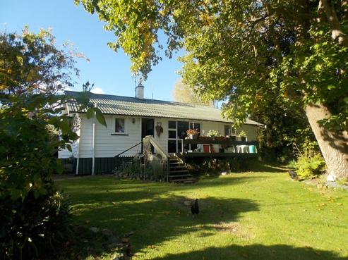 3 Wainui Road, Matatoki