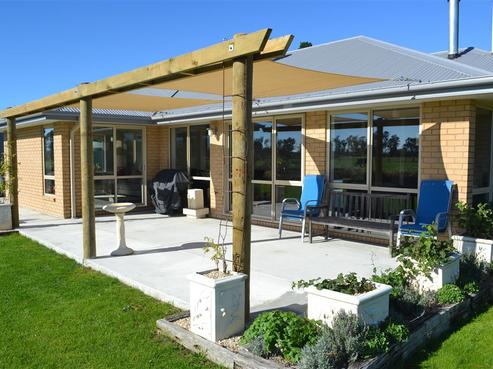 51 Webb Road, Saint Andrews