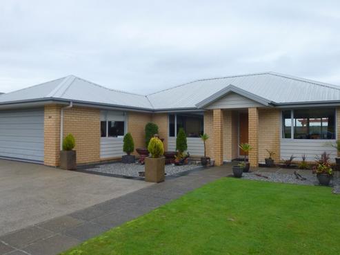 148 Coulson Road, Paroa