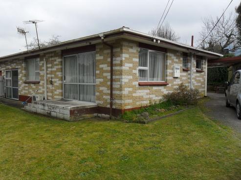 97B Sunset Road, Mangakakahi