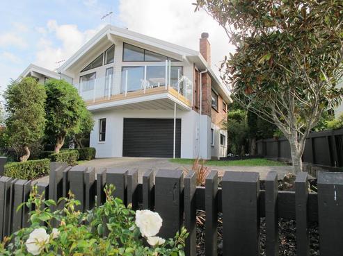 1/48 Seaview Road, Castor Bay