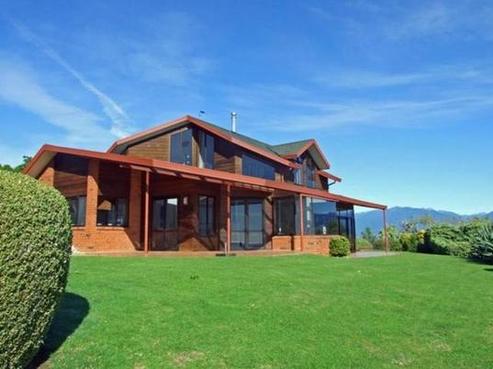 92 Bay Vista Drive, Pohara