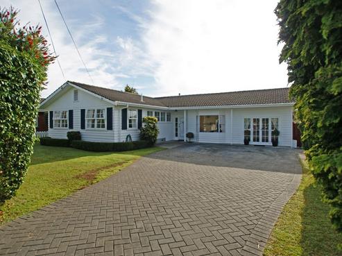 154 Sandwich Road, Saint Andrews