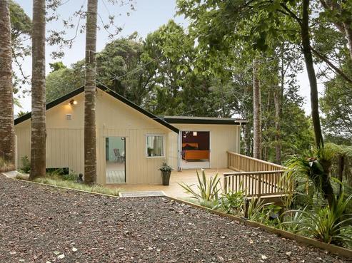 266 Shaw Road, Titirangi