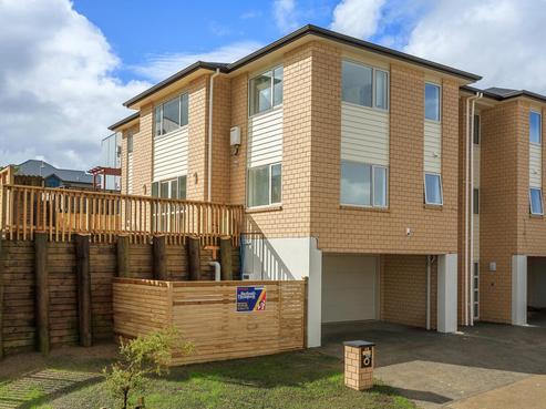 49 Sohlue Place, Oteha