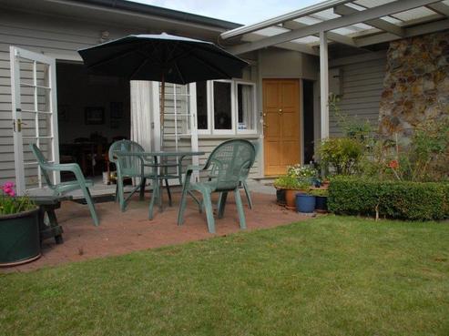 3 Sunset Street, Hilltop