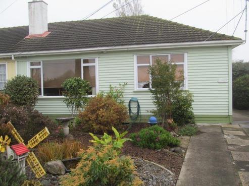 6 Johnston Street, Foxton