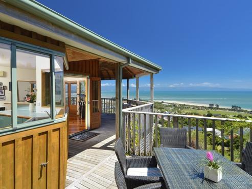 9 Atarau Way, Tahunanui