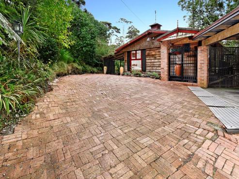 207 Atkinson Road, Titirangi