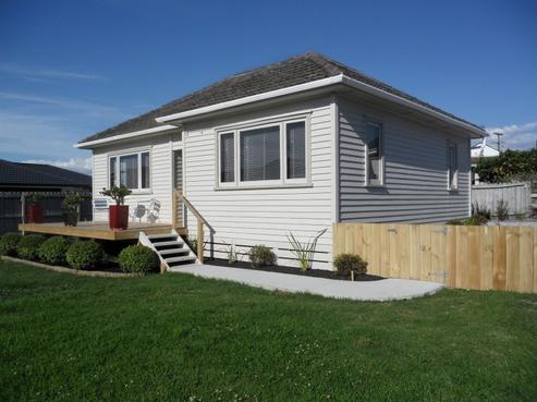 49F Martyn Street, Waiuku