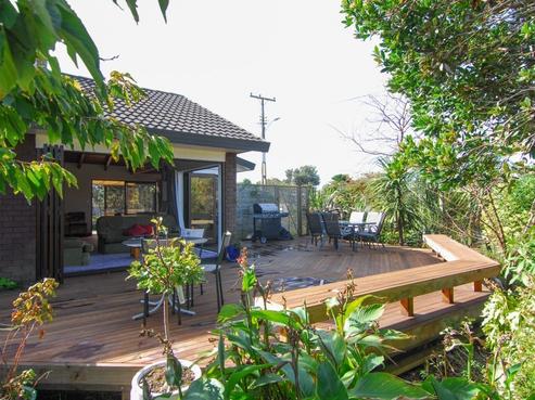 6 Gordon Road, Te Awanga