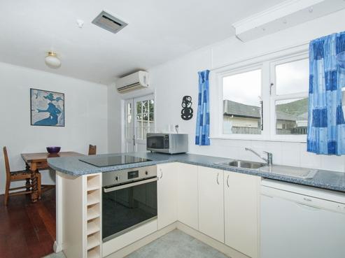 8 Whakataki Grove, Waiwhetu
