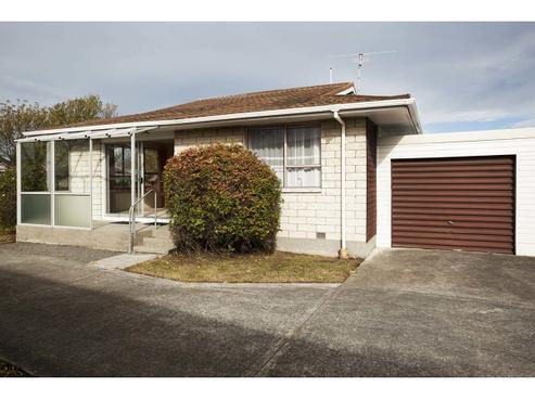 1/16 Heaphy Place, Casebrook