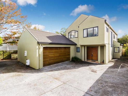 151A Golf Road, Titirangi