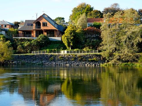 467 River Road, Fairfield