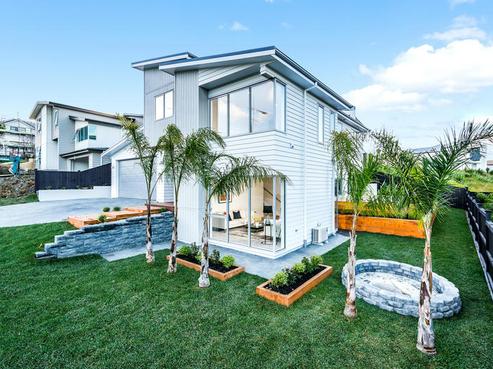 3 Boardwalk Rise, Long Bay