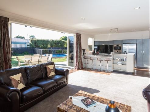 1109 Oliphant Road, Camberley