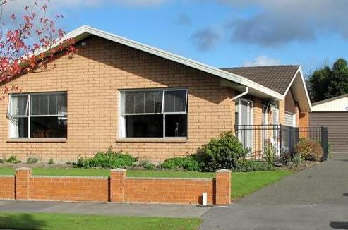 7 Northfield Road, Casebrook