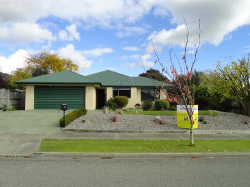 28 Appaloosa Avenue, Richmond