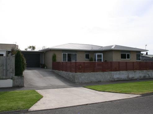 14 Parris Street, Waitara